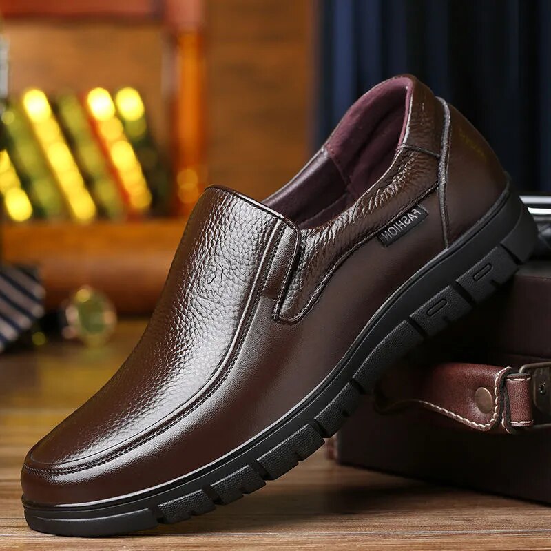 Sapatos de Couro Genuíno para Homens 2021